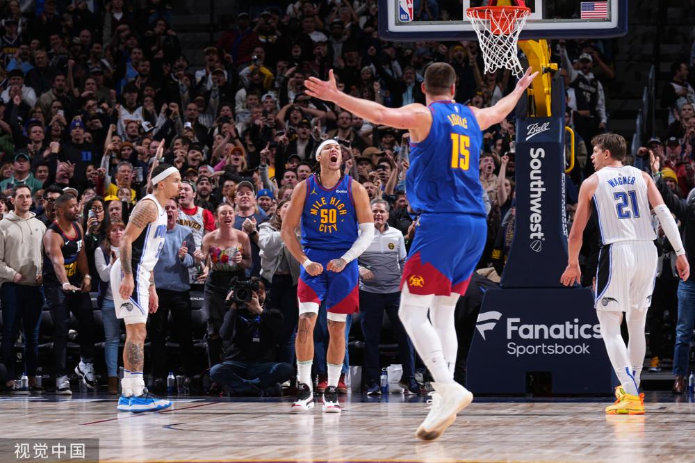 但詹姆斯依 但詹姆斯依